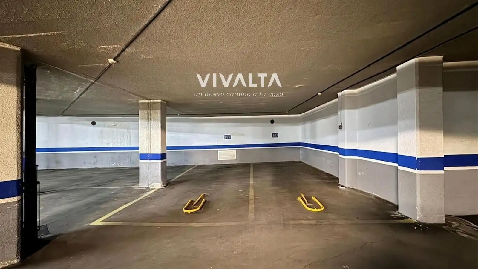 Parking de Piso en venta en Madrid con Aire acondicionado, Calefacción y Trastero