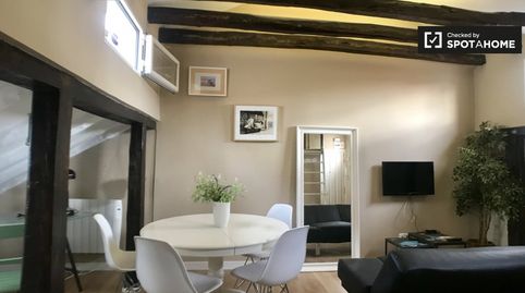 Foto 5 de Piso de alquiler en Universidad - Malasaña, Madrid Capital