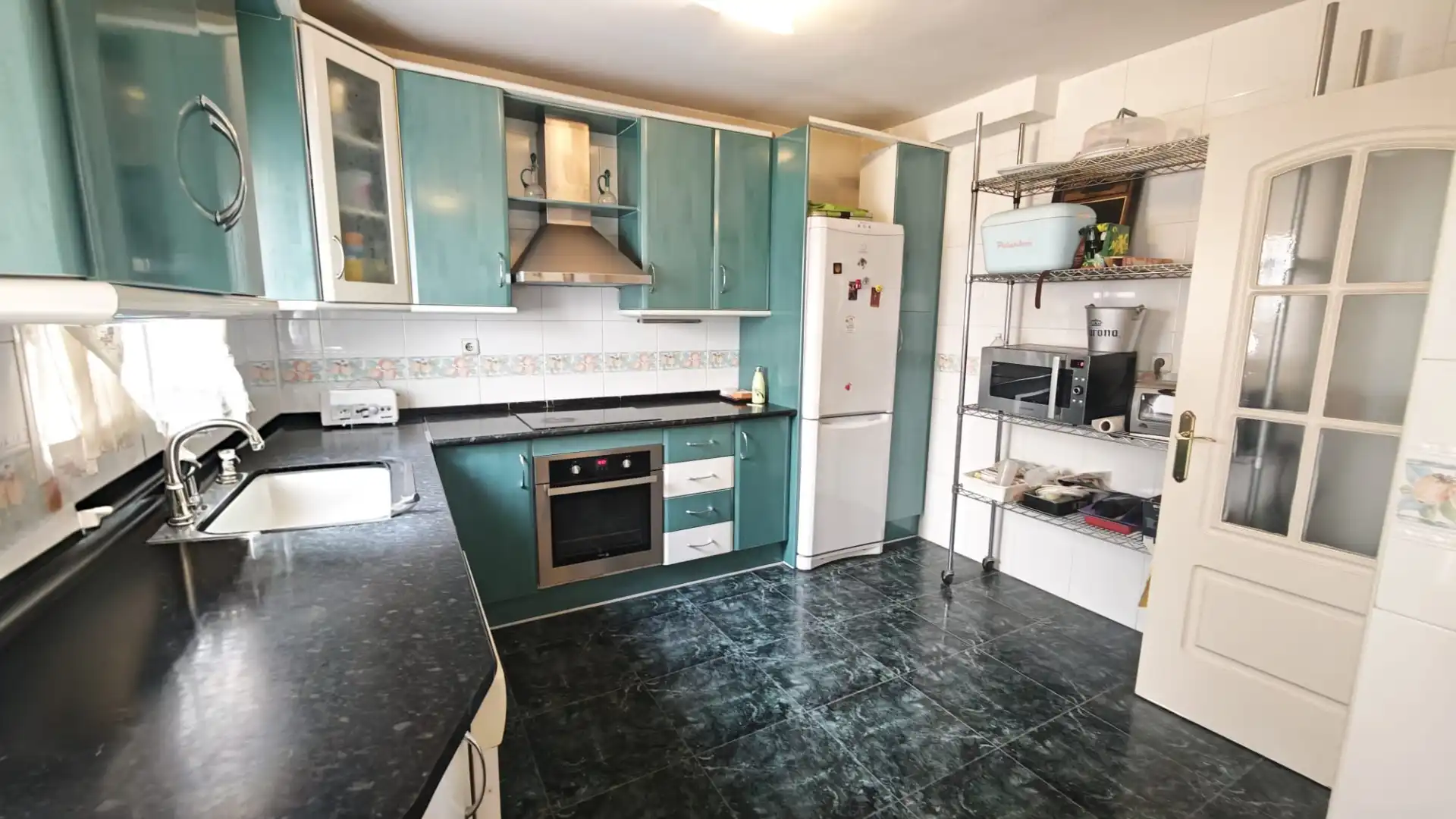 Detached homes for sale in Avenida Juan Carlos I, 143, El Puerto - Romanilla