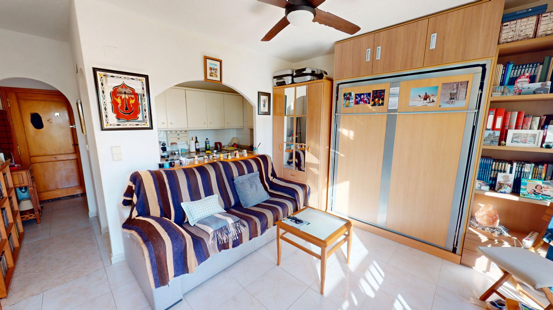 Sala d'estar de Estudi en venda en Elche / Elx amb Moblat