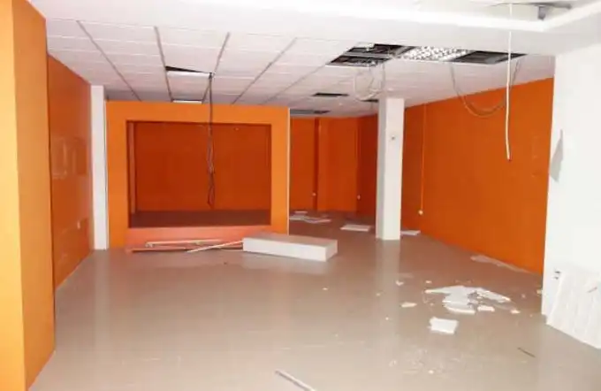 Local comercial en venda a AV ASTORGA, imagen 2