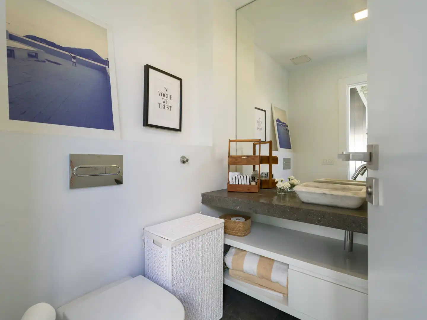 Bany de Casa o xalet en venda en Las Palmas de Gran Canaria amb Aire condicionat, Terrassa i Balcó