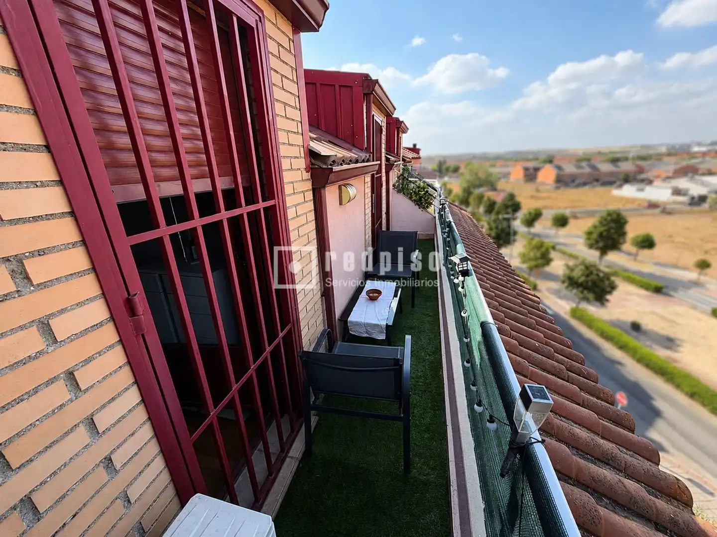 Balcony of Attic for sale in Alovera  with Air Conditioner, Heating and Parquet flooring