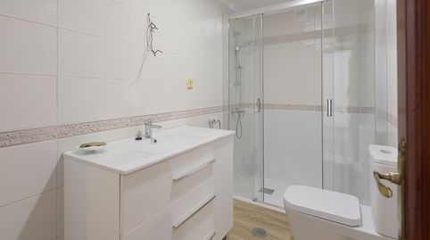 Foto 3 de Pis en venda a Cl Saavedra, Llano, Gijón