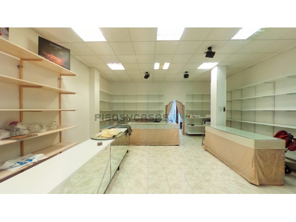 Premises for sale in  Zaragoza Capital  with Furnished