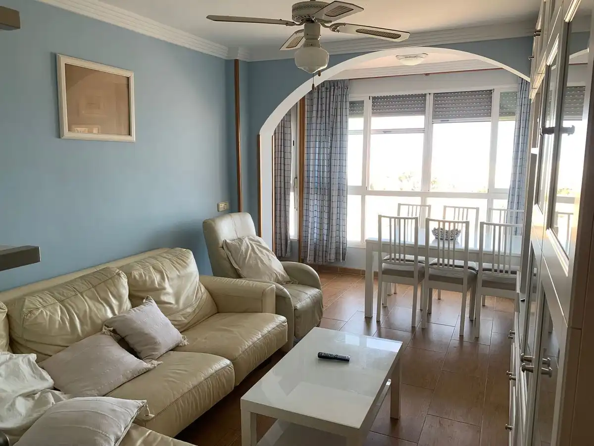 Sala de estar de Estudio en venta en Benalmádena con Aire acondicionado, Calefacción y Piscina