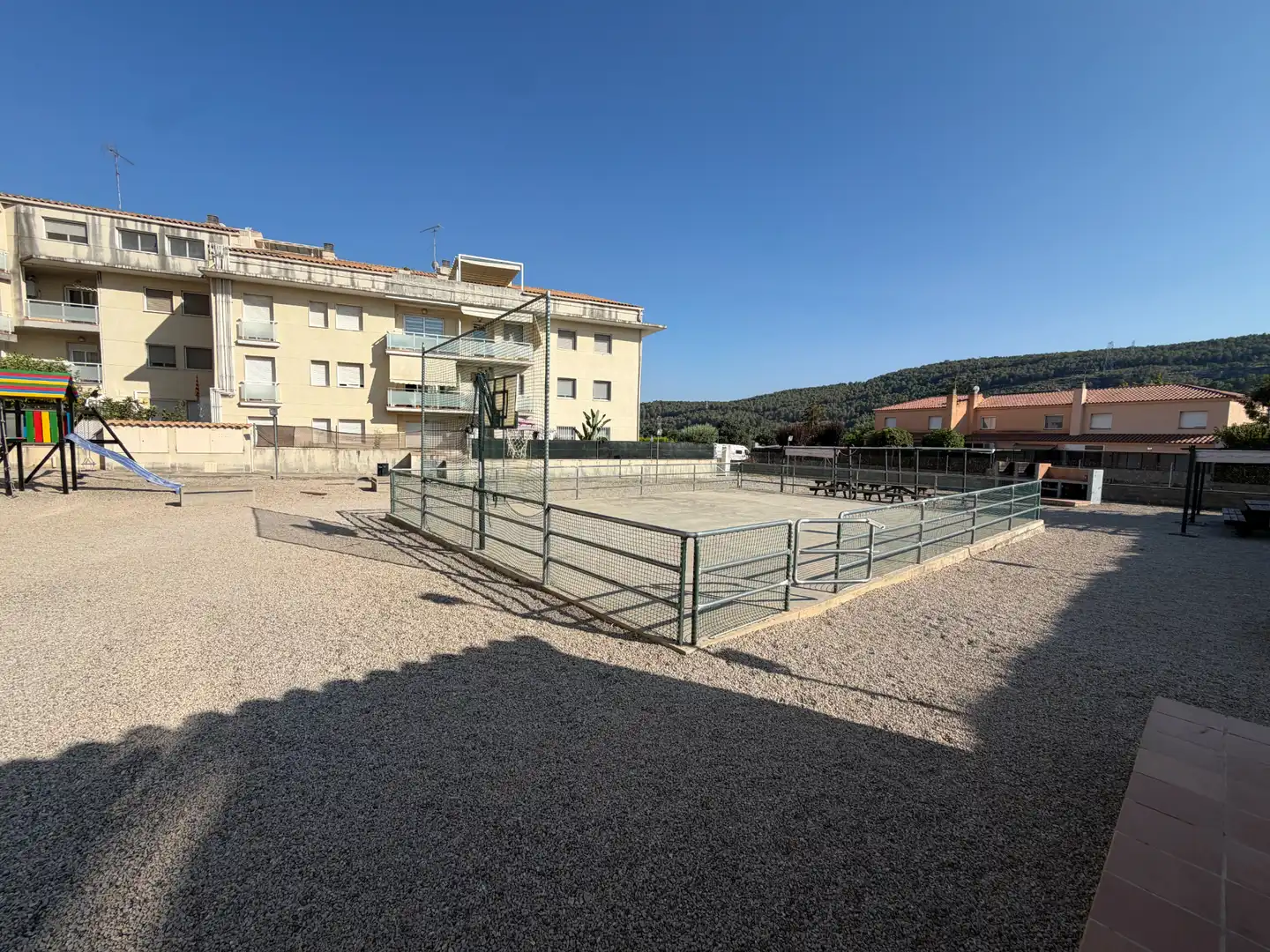Vista exterior de Pis en venda en Sant Martí Sarroca amb Calefacció, Parquet i Terrassa