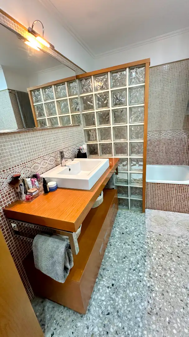Flat with terrace for sale in Can Clos - Pinetons, imagen 8