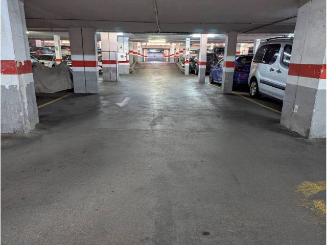 Garaje en Venta en Pintor Fortuny en La Cogullada