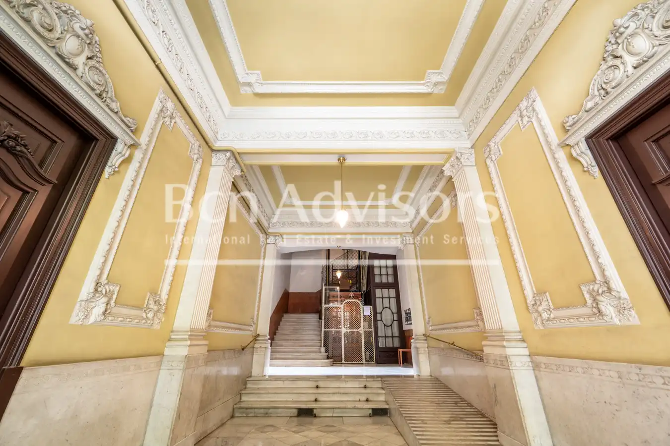 Piso con terraza en venta en Carrer de València, imagen 55