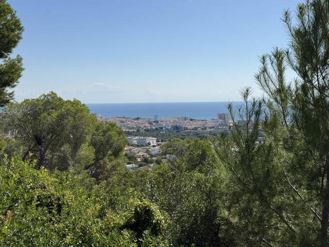 Terreno residencial en Venta en Els Masos - Els Garrofers