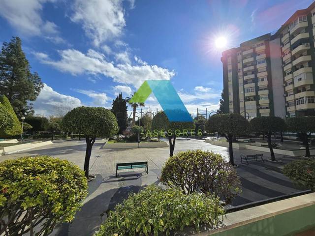 Piso en Venta en El Cónsul - Ciudad Universitaria - El Romeral