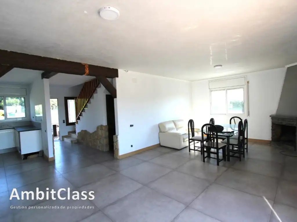 Sala de estar de Casa o chalet en venta en Bigues i Riells del Fai con Jardín privado, Terraza y Piscina