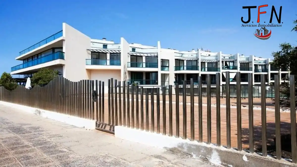 Außenansicht von Maisonette zum Verkauf in La Oliva mit Parkett, Terrasse und Alarm