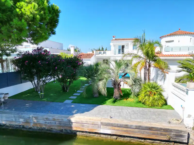 Casa o chalet en venta en N/A, Cap Ras - Creus - Falconera