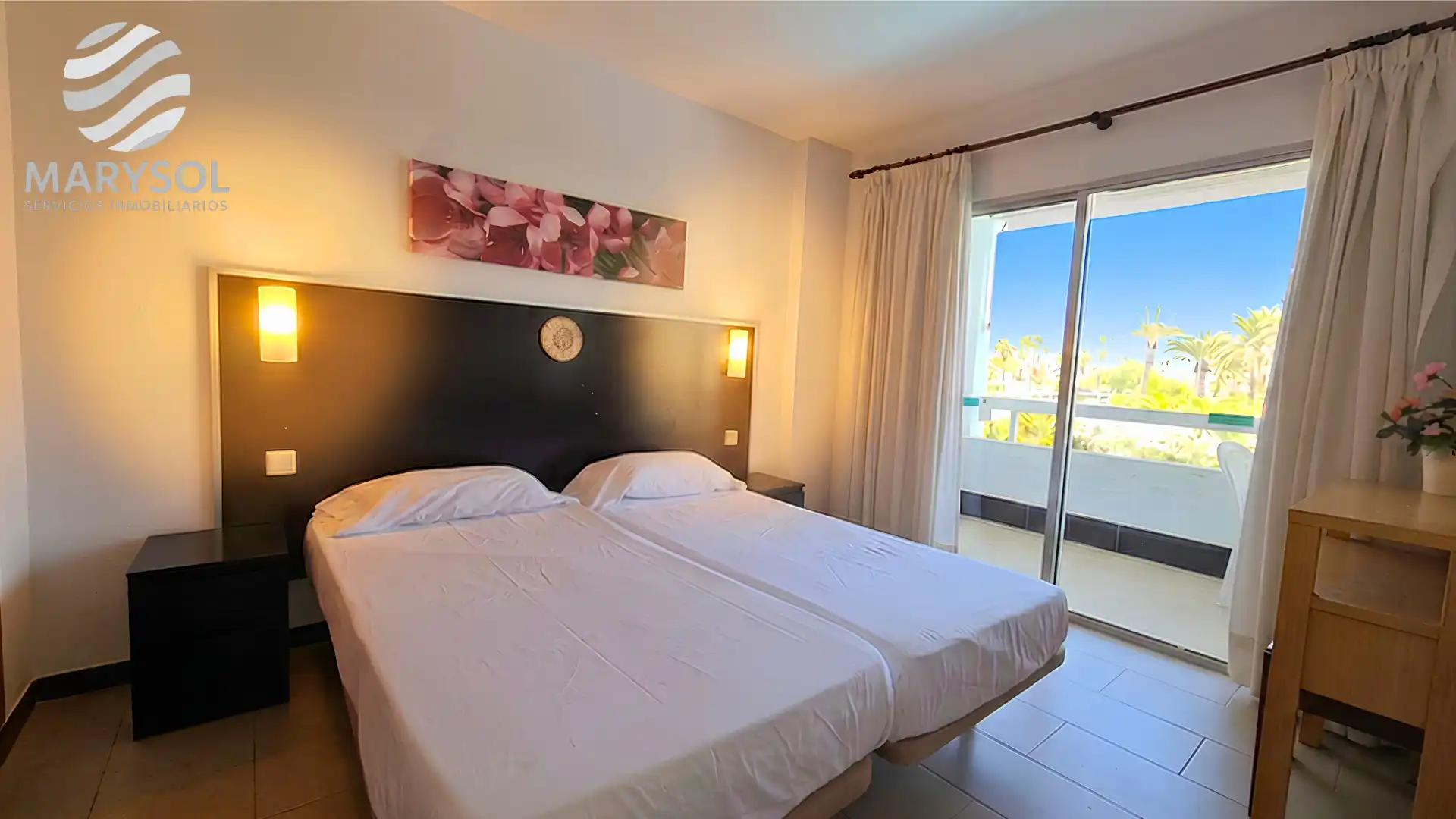 Dormitori de Apartament en venda en San Bartolomé de Tirajana amb Terrassa, Moblat i Microones
