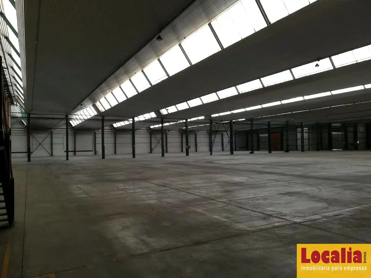 Industrial buildings for sale in Polanco