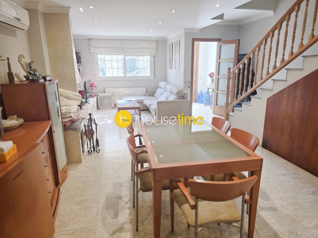 Dining room of House or chalet for sale in Vilassar de Mar