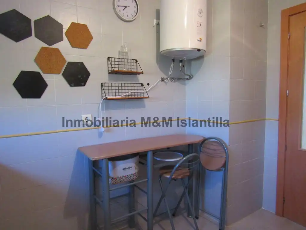 Cocina de Piso en venta en Isla Cristina con Terraza, Horno y Lavadora
