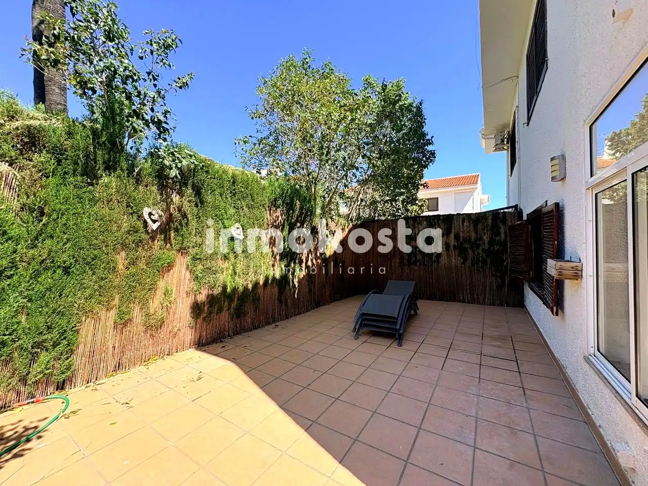 Exterior view of Detached homes for sale in L'Alfàs del Pi  with Air Conditioner, Heating and Private garden