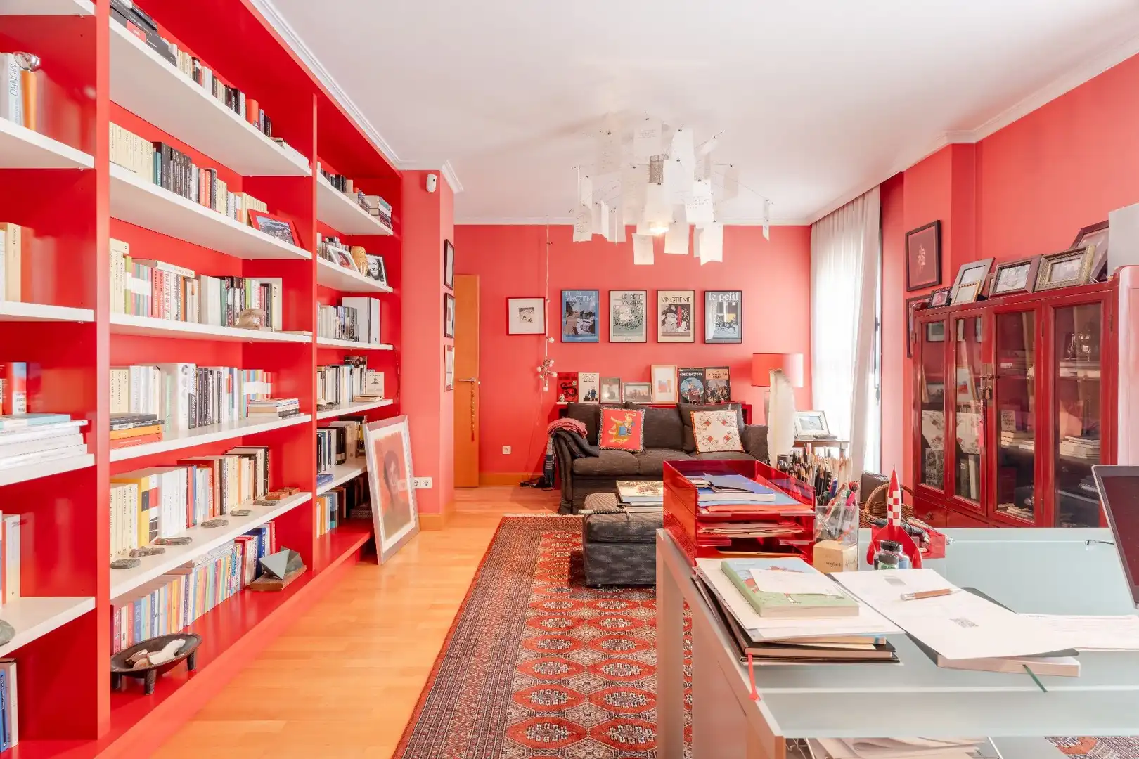 Living room of Houses for sale in Madrid  with Air Conditioner, Heating and Private garden