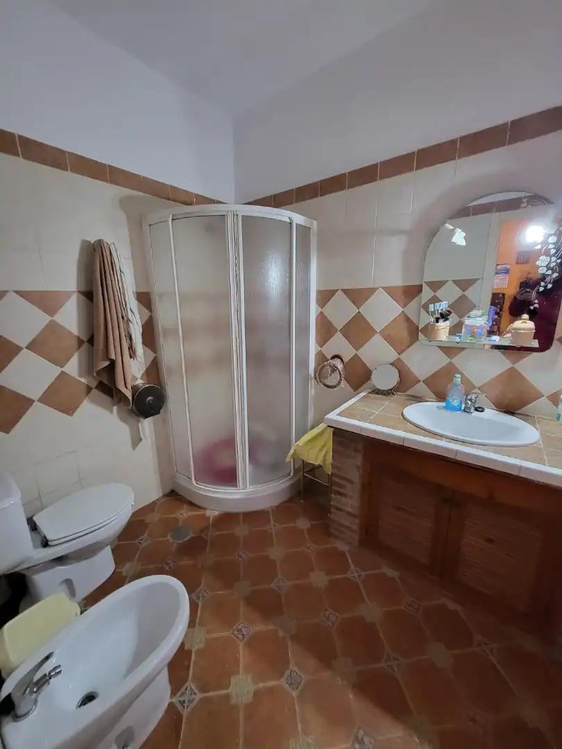 Bany de Finca rústica en venda en Medina Sidonia amb Calefacció, Jardí privat i Terrassa