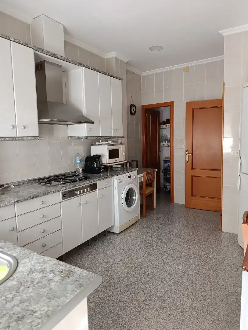 Cuina de Casa adosada en venda en Villarrobledo, Albacete