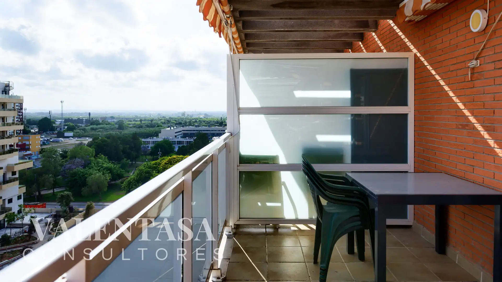 Terraza de Piso en venta en La Pobla de Farnals con Aire acondicionado, Jardín privado y Terraza