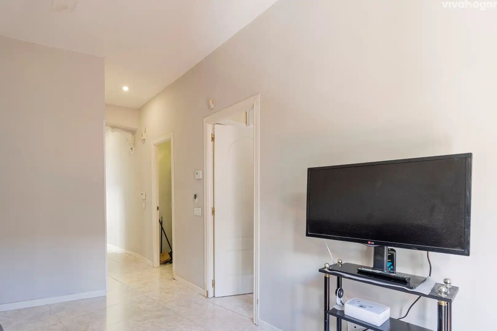 Flat with terrace for sale in Vicente Espinel, imagen 17