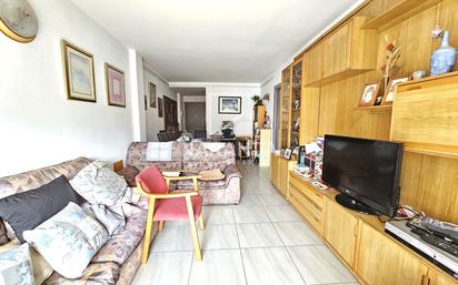 Living room of Flat for sale in  Barcelona Capital  with Balcony