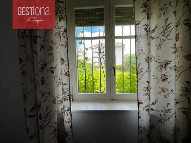 Dormitori de Casa o xalet en venda en Noja