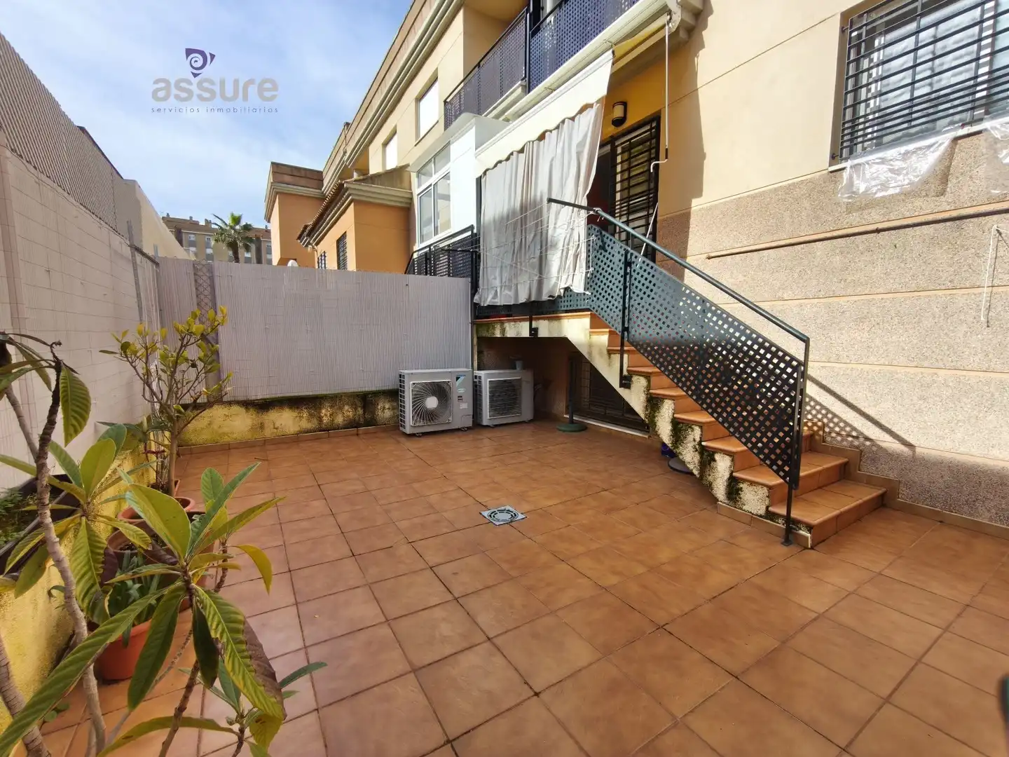 Terraza de Casa adosada en venta en Huelva con Aire acondicionado, Calefacción y Jardín privado