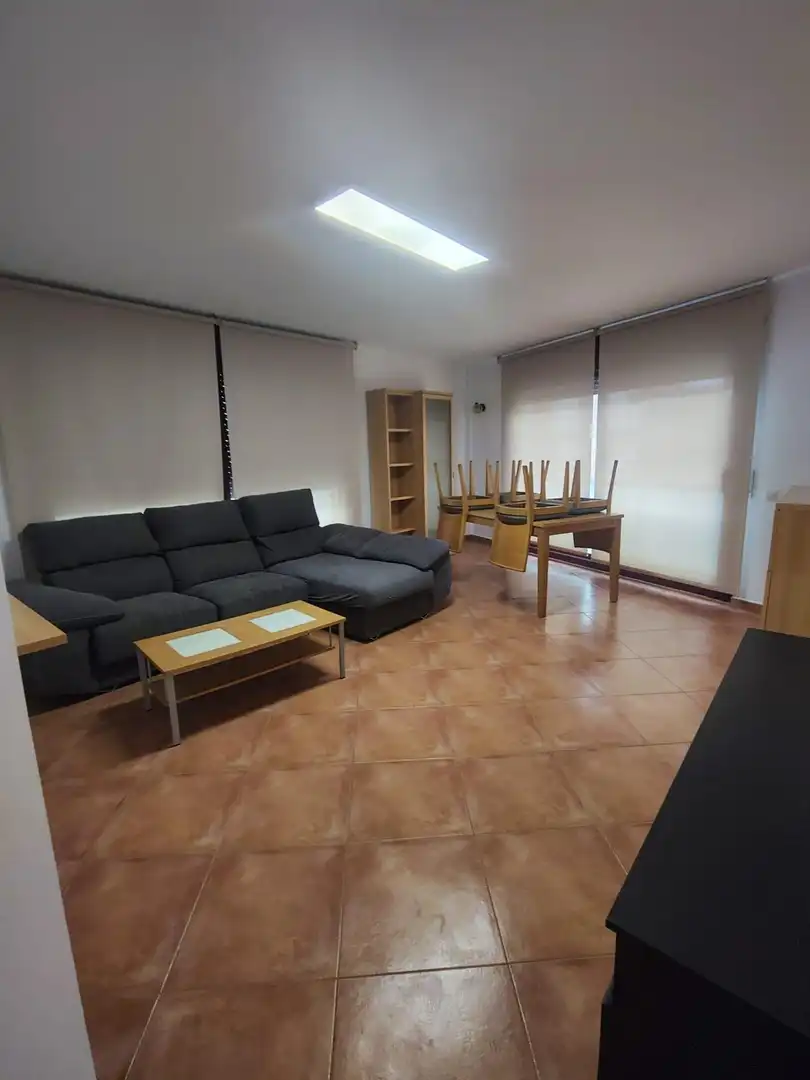 Sala de estar de Piso en venta en Sant Llorenç Savall, Barcelona