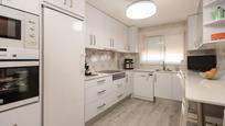 Cuina de Casa o xalet en venda en Sant Climent de Llobregat amb Aire condicionat, Calefacció i Jardí privat