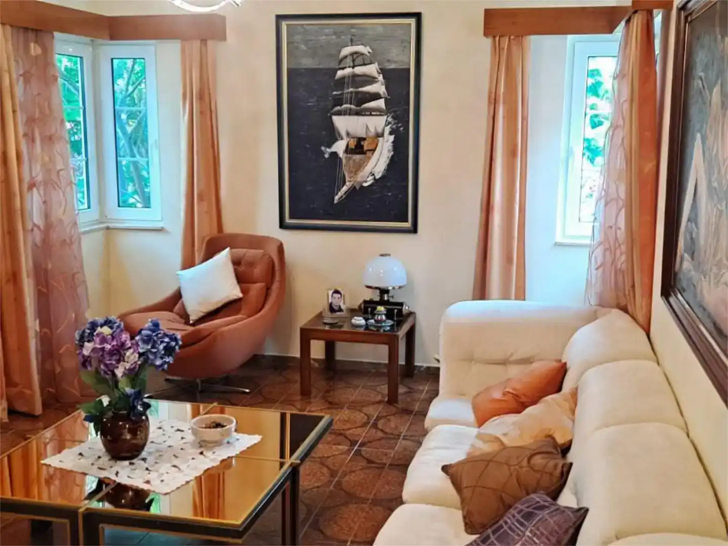 Sala d'estar de Pis en venda en Las Palmas de Gran Canaria amb Aire condicionat, Jardí privat i Parquet