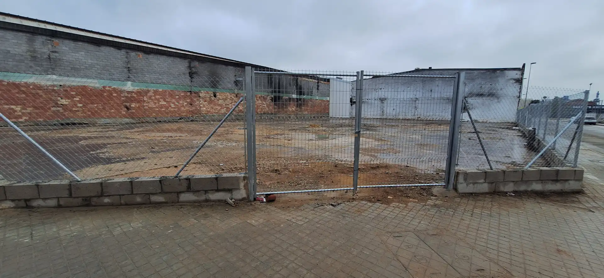 Terreno industrial en venta en Alfafar
