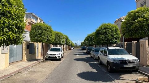 Foto 5 de Casa adosada en venta en Alcalde Francisco Carrero, Castilleja de la Cuesta, Sevilla