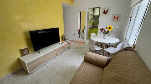 Foto 2 de Planta baixa en venda a Calle Virgen del Rocio, Carranque - Haza Cuevas, Málaga Capital