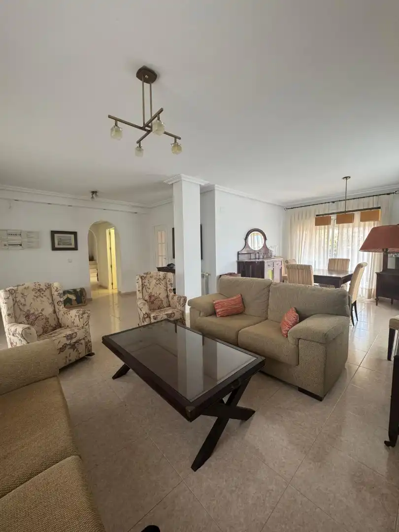 Sala de estar de Casa o chalet de alquiler en Murcia con Aire acondicionado, Calefacción y Jardín privado