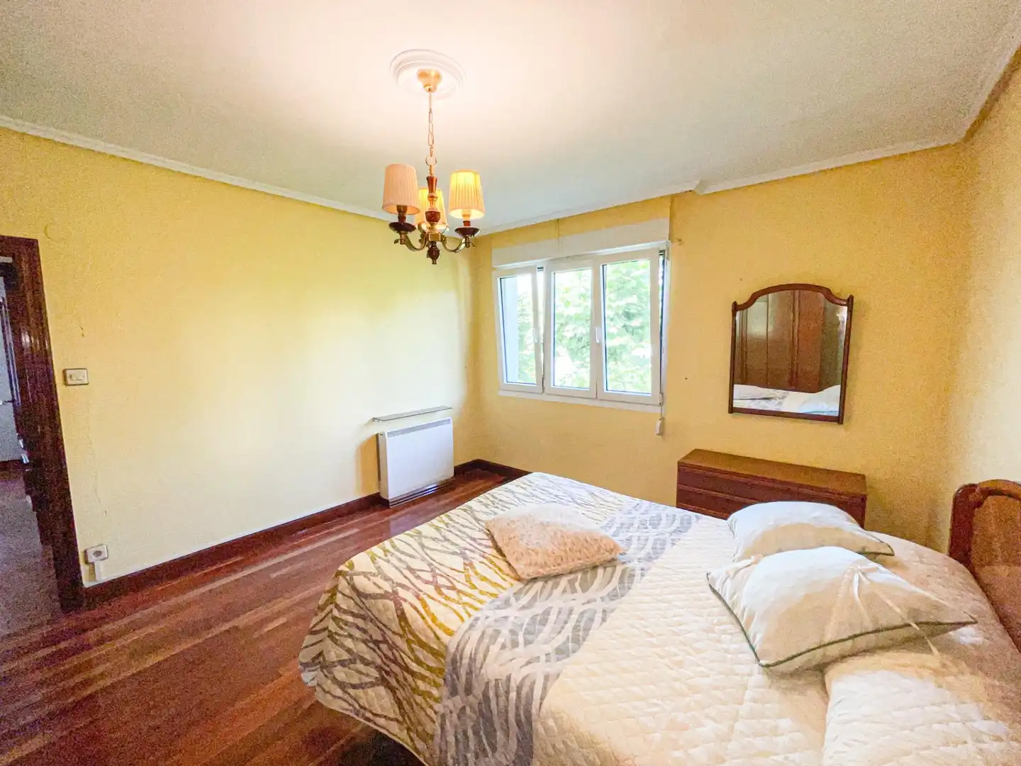 Bedroom of Houses for sale in Abanto y Ciérvana-Abanto Zierbena  with Heating, Private garden and Storage room