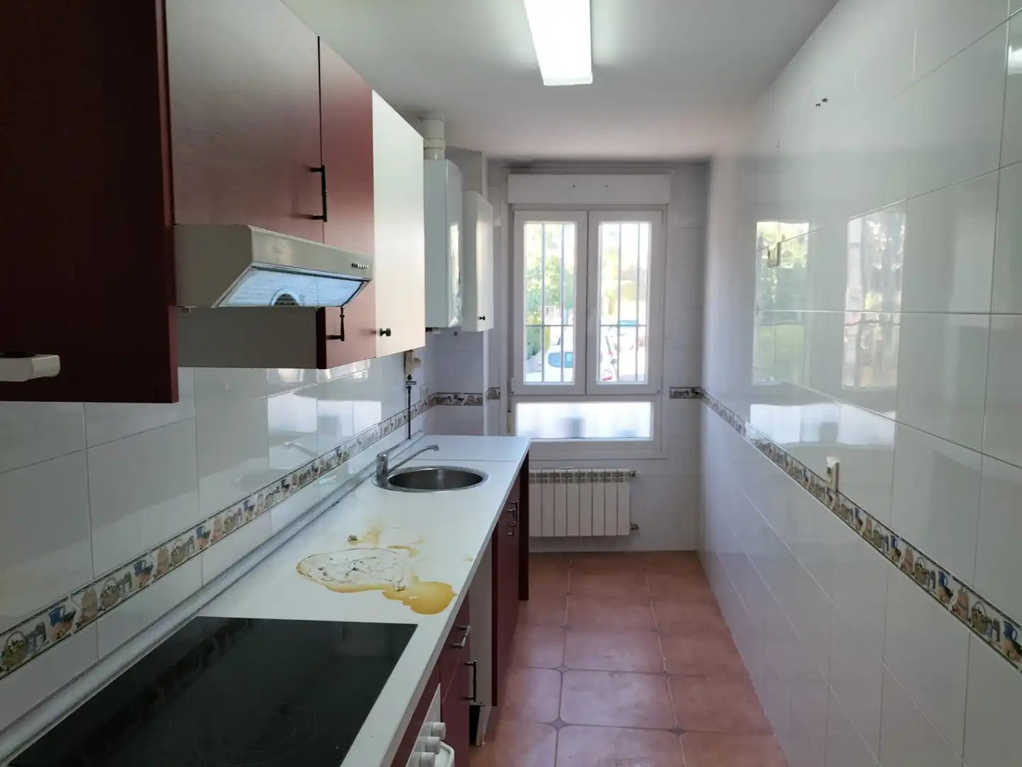 Cuina de Planta baixa en venda en Navalagamella amb Terrassa i Traster