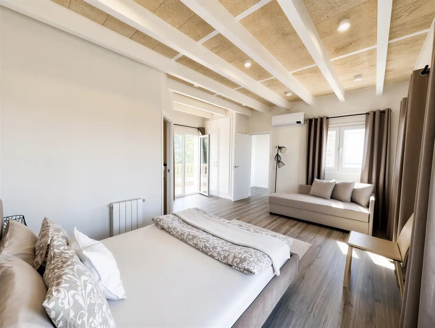 Schlafzimmer von Country house zum Verkauf in Llucmajor mit Klimaanlage, Abstellraum und Schwimmbad