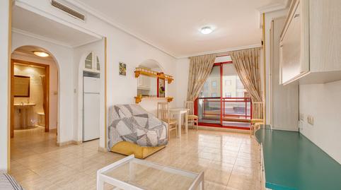 Foto 4 de Pis de lloguer a Avinguda Tellerola, Platja de Torres, Villajoyosa / La Vila Joiosa