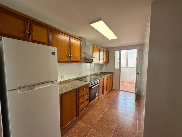 Piso en Alquiler en Zona Avenida del Mar