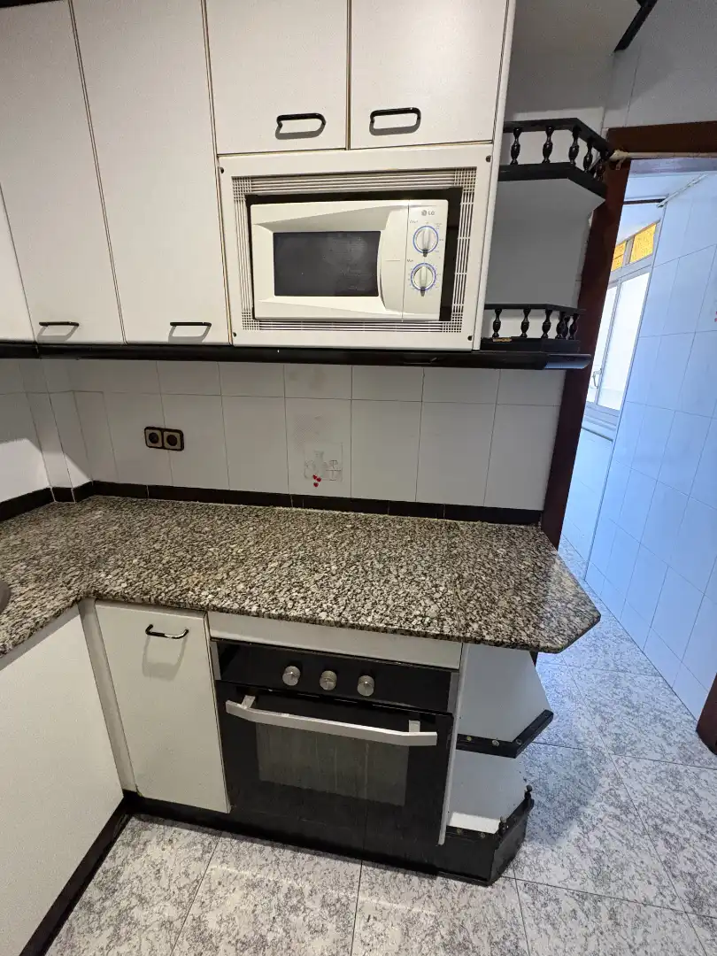 Cuina de Pis en venda en Badalona amb Balcó