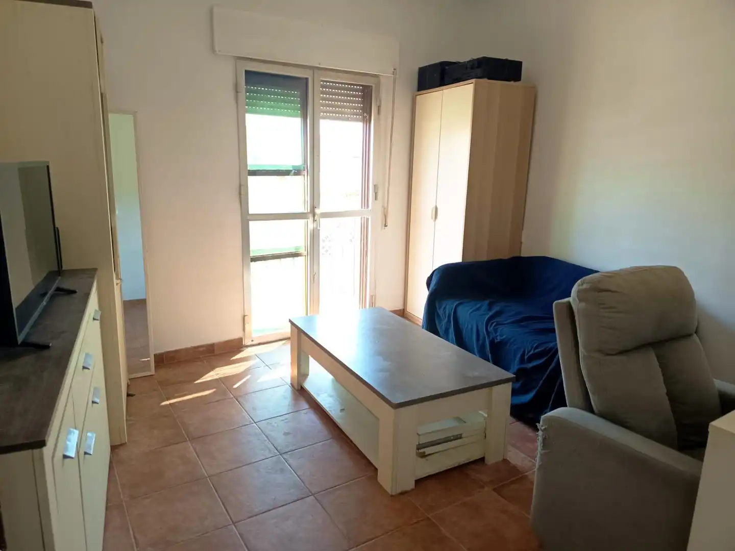 Sala d'estar de Casa adosada en venda en Gines amb Terrassa