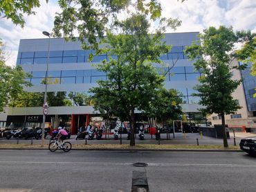 Büro mit Aufzug zur Miete in Avinguda Corts Catalanes