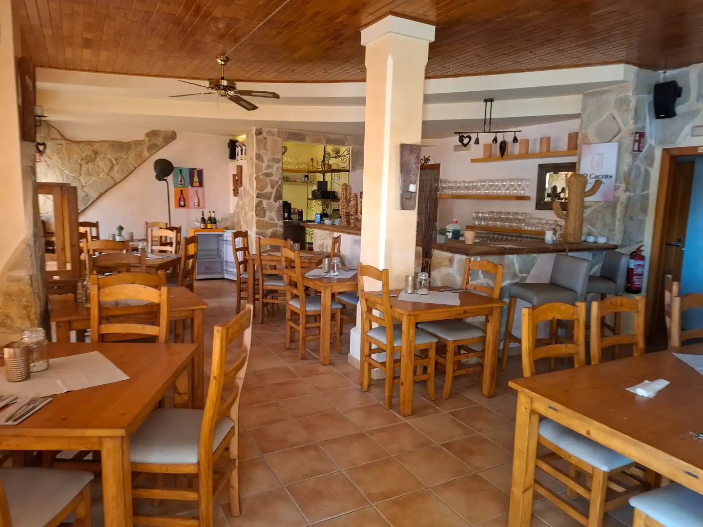 Geschaftsraum zur Miete in Capdepera mit Terrasse, Möbliert und Alarm