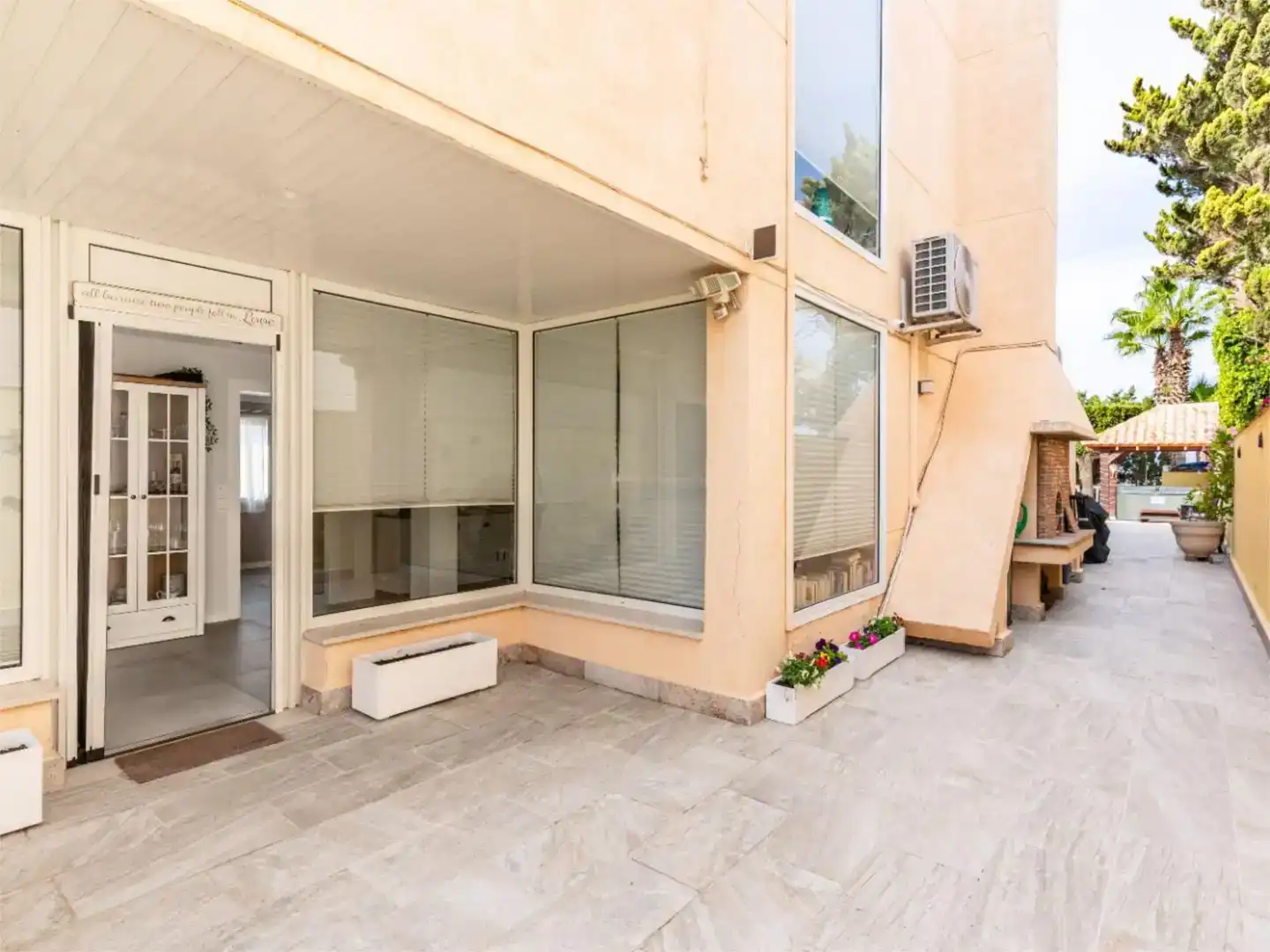 Vista exterior de Piso en venta en Garrucha con Aire acondicionado, Jardín privado y Trastero