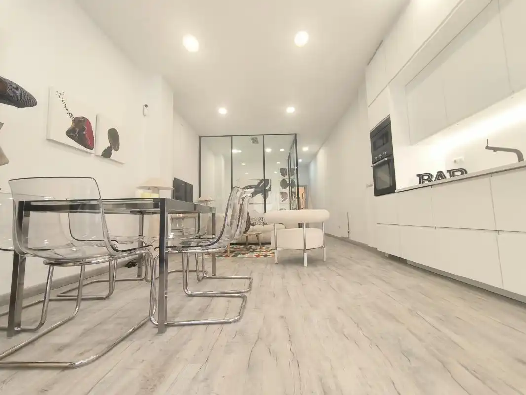 Sala d'estar de Loft en venda en Madrid amb Calefacció i Moblat